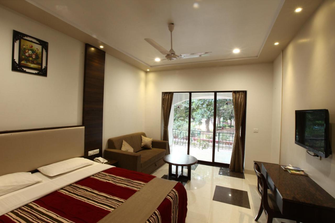 Hotel Usha Ascot Matheran Zewnętrze zdjęcie